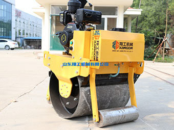 翔工小型壓路機：小身材，大力量