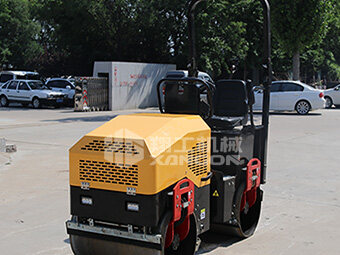 購買(mǎi)1噸小型壓路機，我來(lái)教給您怎么選